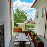Апартаменты Cafe Hexe