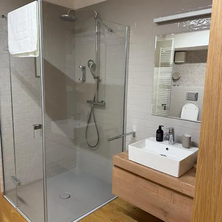 Cafe Hexe 브라티슬라바