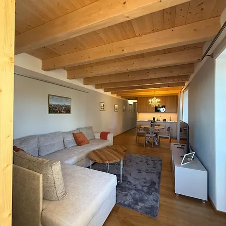 Cafe Hexe 아파트 *